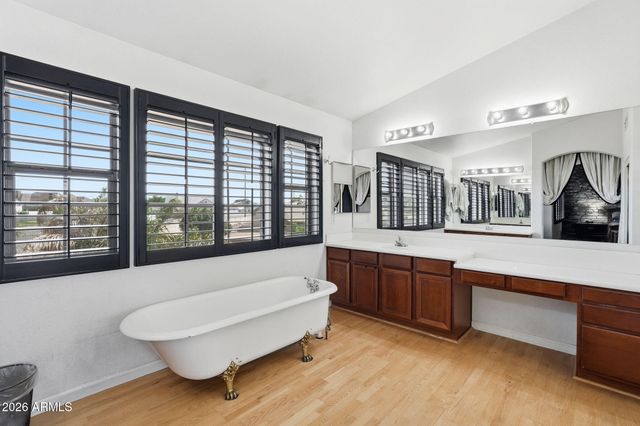 1511 N LOMA Vista, Mesa, AZ 85213