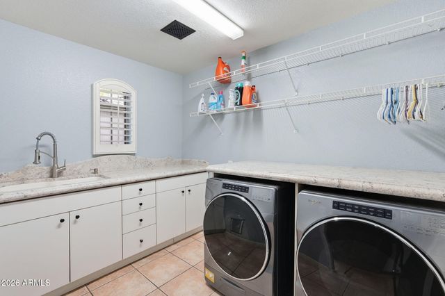 1511 N LOMA Vista, Mesa, AZ 85213