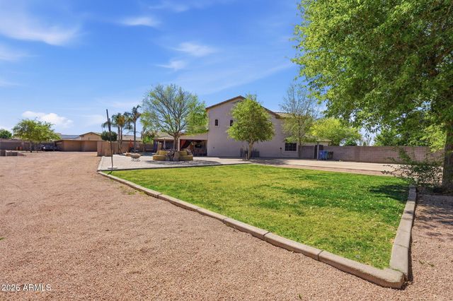 1511 N LOMA Vista, Mesa, AZ 85213