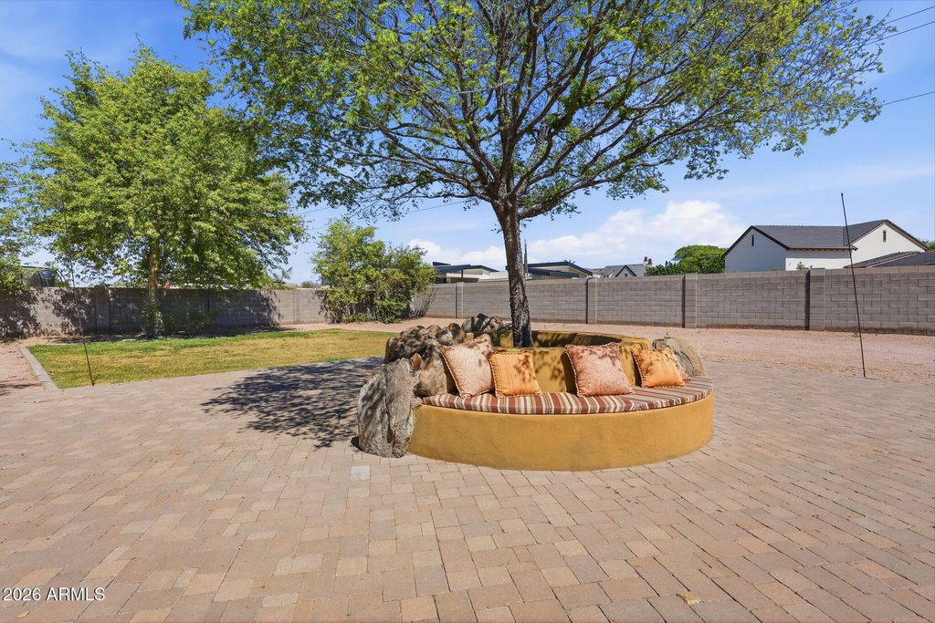1511 N LOMA Vista, Mesa, AZ 85213 — photo 4