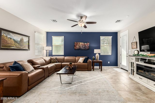 15709 W MCKINLEY Street, Goodyear, AZ 85338