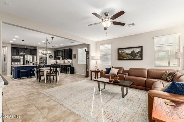 15709 W MCKINLEY Street, Goodyear, AZ 85338