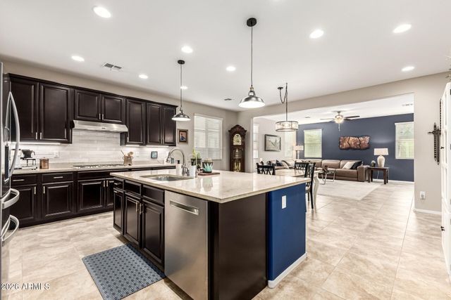 15709 W MCKINLEY Street, Goodyear, AZ 85338