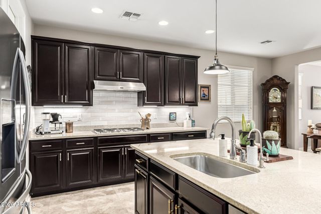 15709 W MCKINLEY Street, Goodyear, AZ 85338