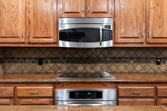 8516 Sunset Cove Court, Fort Worth, TX 76179