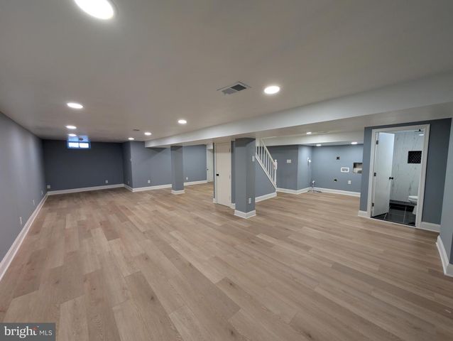 667 N FORREST, Eagleville, PA 19403