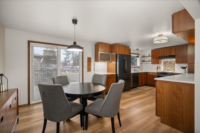 7146 N Fleming St, Spokane, WA 99208