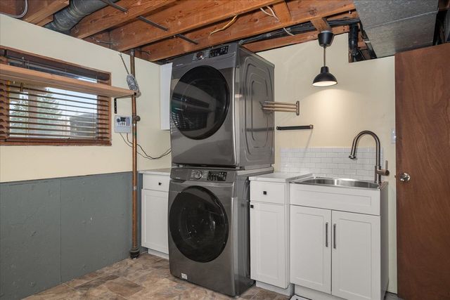 7146 N Fleming St, Spokane, WA 99208