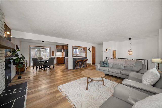 7146 N Fleming St, Spokane, WA 99208