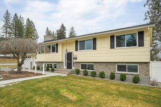 7146 N Fleming St, Spokane, WA 99208