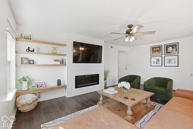 16665 Greensboro Drive, Westfield, IN 46074