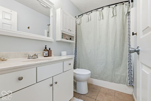 16665 Greensboro Drive, Westfield, IN 46074