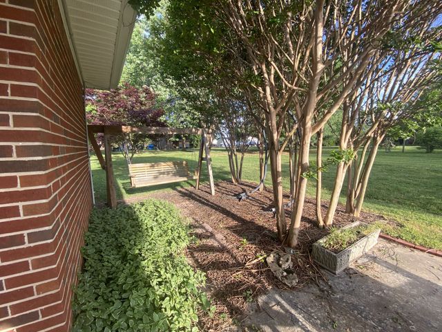 701 Cill St, Smithville, TN 37166