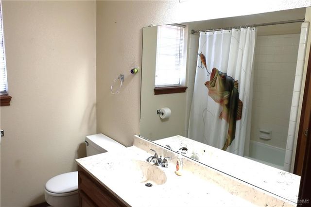1413 Flamingo Avenue, Mcallen, TX 78504