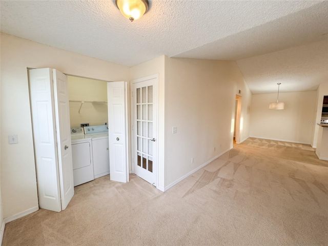 5124 CONROY ROAD 33, Orlando, FL 32811