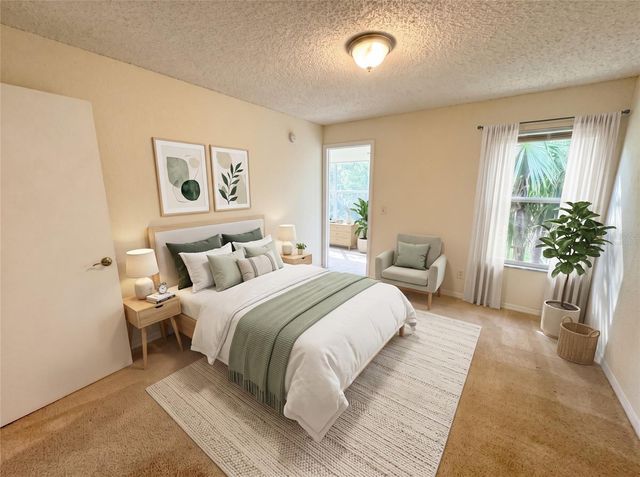 5124 CONROY ROAD 33, Orlando, FL 32811