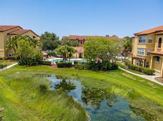 5124 CONROY ROAD 33, Orlando, FL 32811