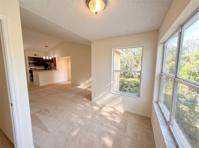 5124 CONROY ROAD 33, Orlando, FL 32811