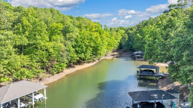 0 Somerset Cove RD, Union Hall, VA 24176