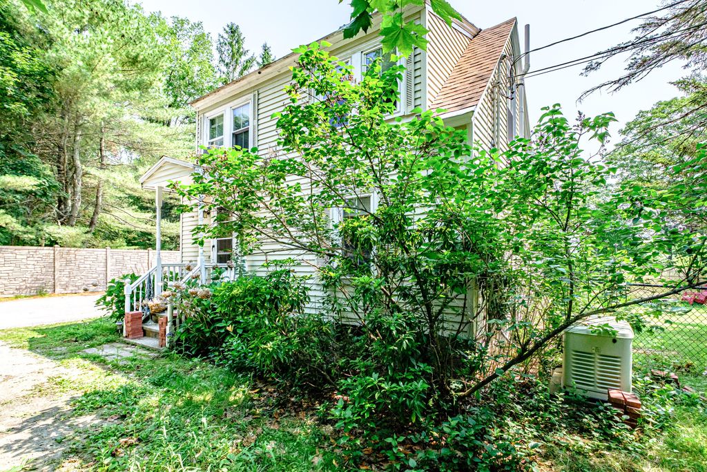 7 Preston Drive, Cumberland, ME 04021 — photo 3
