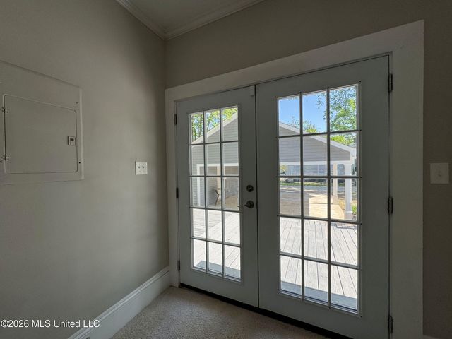 201 Boothe Street, Batesville, MS 38606