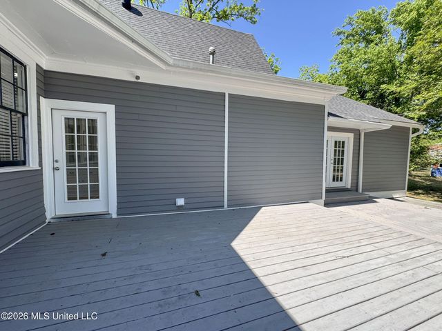 201 Boothe Street, Batesville, MS 38606