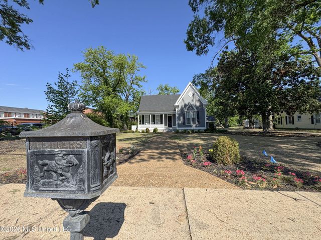 201 Boothe Street, Batesville, MS 38606