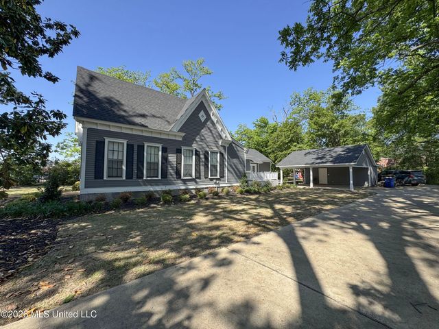 201 Boothe Street, Batesville, MS 38606