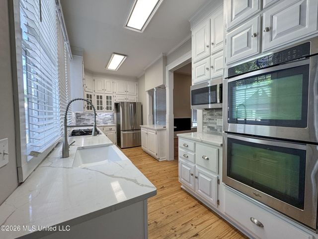 201 Boothe Street, Batesville, MS 38606