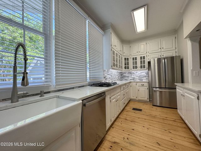 201 Boothe Street, Batesville, MS 38606
