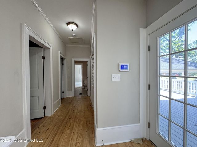 201 Boothe Street, Batesville, MS 38606