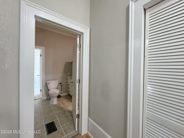 201 Boothe Street, Batesville, MS 38606