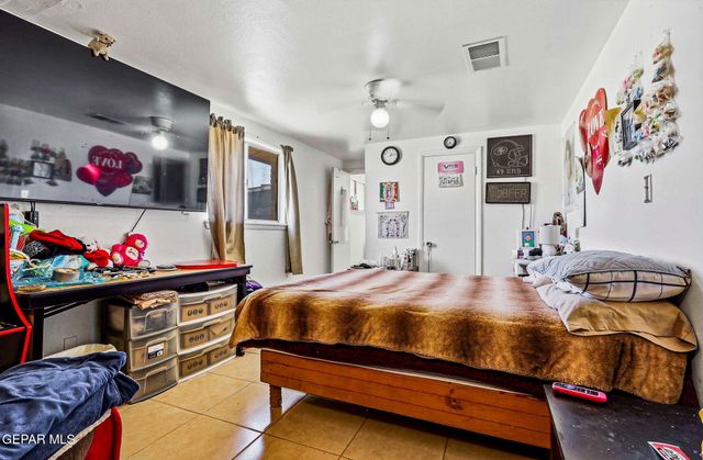 501 S 8th Street, Anthony, TX 79821