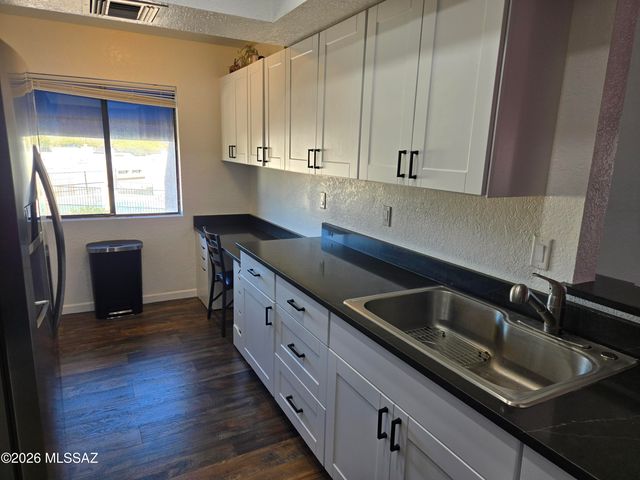 7940 E Colette Cir Unit 122, Tucson, AZ 85710