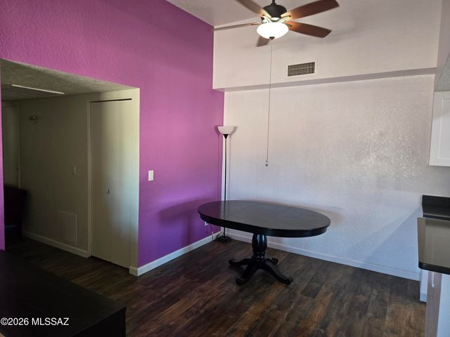7940 E Colette Cir Unit 122, Tucson, AZ 85710