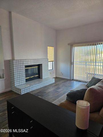7940 E Colette Cir Unit 122, Tucson, AZ 85710