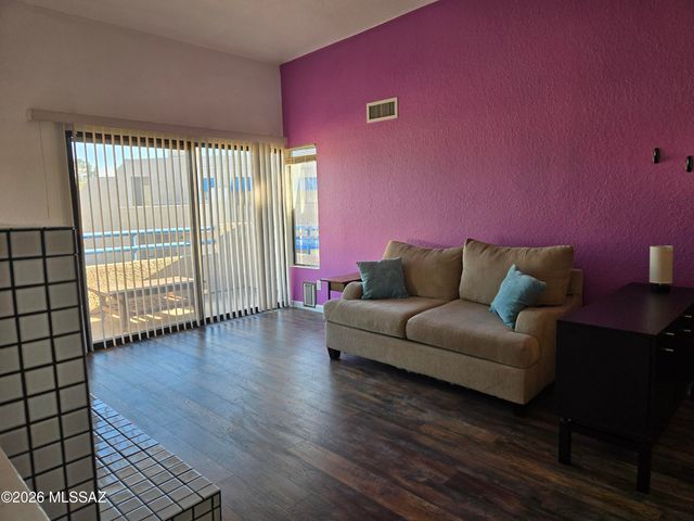 7940 E Colette Cir Unit 122, Tucson, AZ 85710