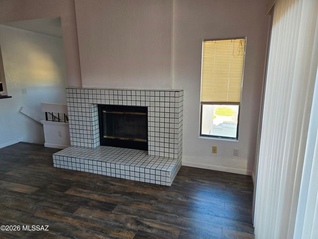 7940 E Colette Cir Unit 122, Tucson, AZ 85710