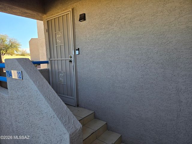7940 E Colette Cir Unit 122, Tucson, AZ 85710
