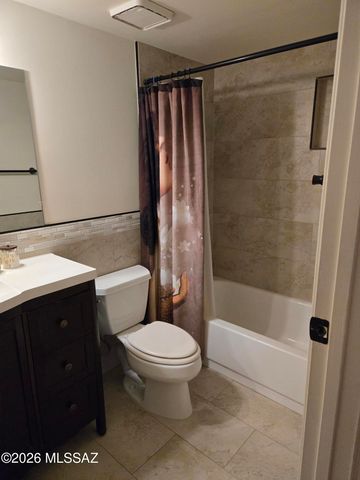 7940 E Colette Cir Unit 122, Tucson, AZ 85710