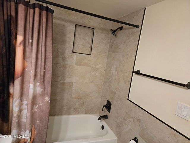 7940 E Colette Cir Unit 122, Tucson, AZ 85710