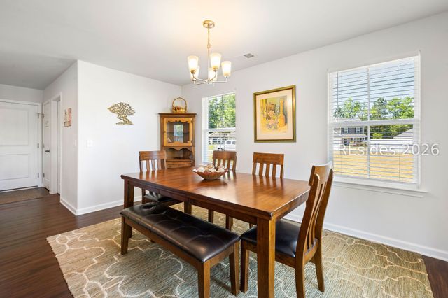 664 Ridgeland Lakes Dr, Ridgeland, SC 29936