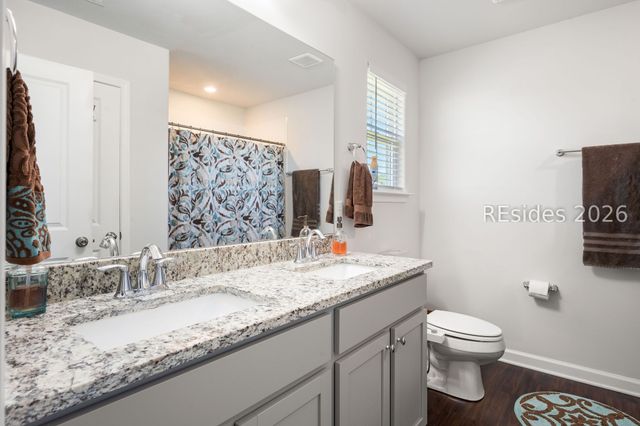 664 Ridgeland Lakes Dr, Ridgeland, SC 29936