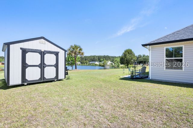664 Ridgeland Lakes Dr, Ridgeland, SC 29936