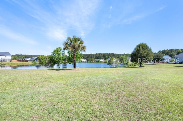 664 Ridgeland Lakes Dr, Ridgeland, SC 29936