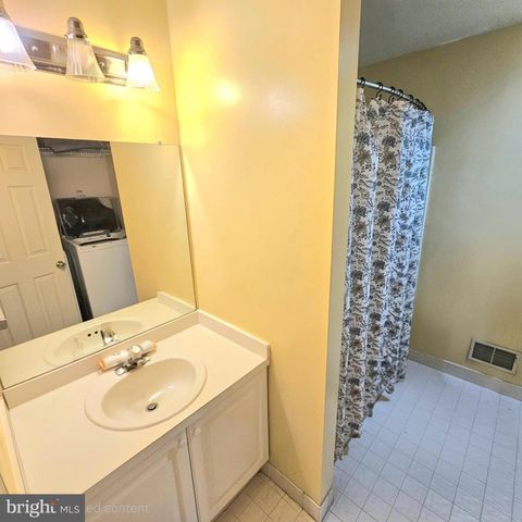 2303 GRANT CT, Norristown, PA 19403