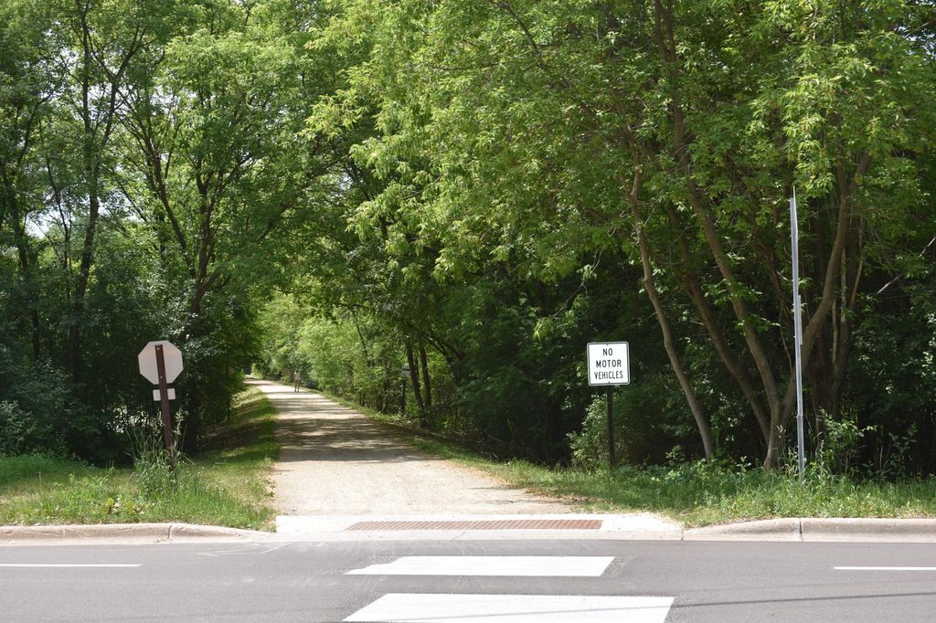5500 Rowland Road, Hopkins, MN 55343 — photo 5