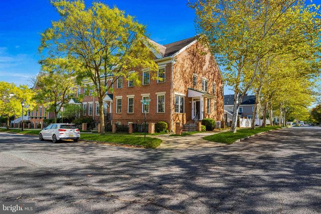 102 BURNET CRES, Robbinsville, NJ 08691