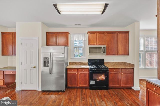 102 BURNET CRES, Robbinsville, NJ 08691