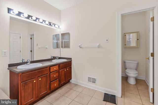 102 BURNET CRES, Robbinsville, NJ 08691